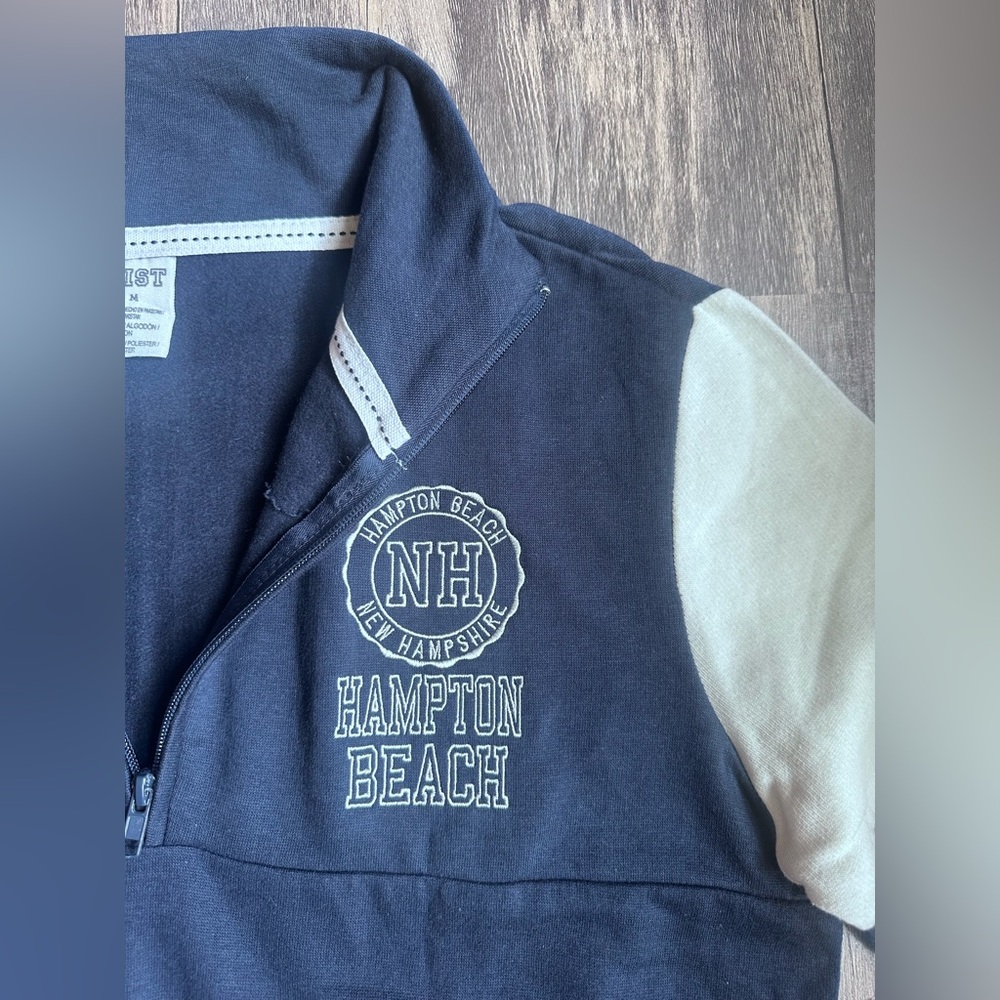 Exist Beach Sweatshirt Size Medium Navy Hampton Beach Quarter Zip Sweatshirt - Picture 6 of 16